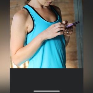 CHEATA Equestrian Trotter Tank Built in Bra Minimizer Blue Medium